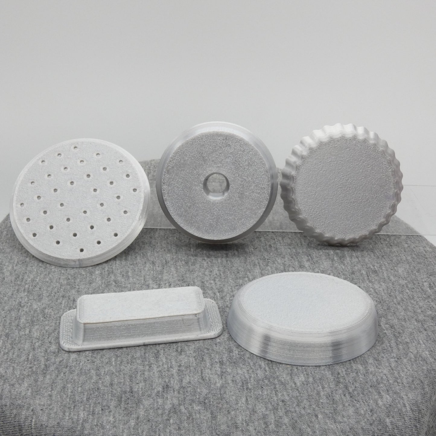 1/6 Scale Doll Furniture Set of Baking Pans Choose Your Color Barbie Ken Integrity Toys FR Bratz 1:6 Diorama