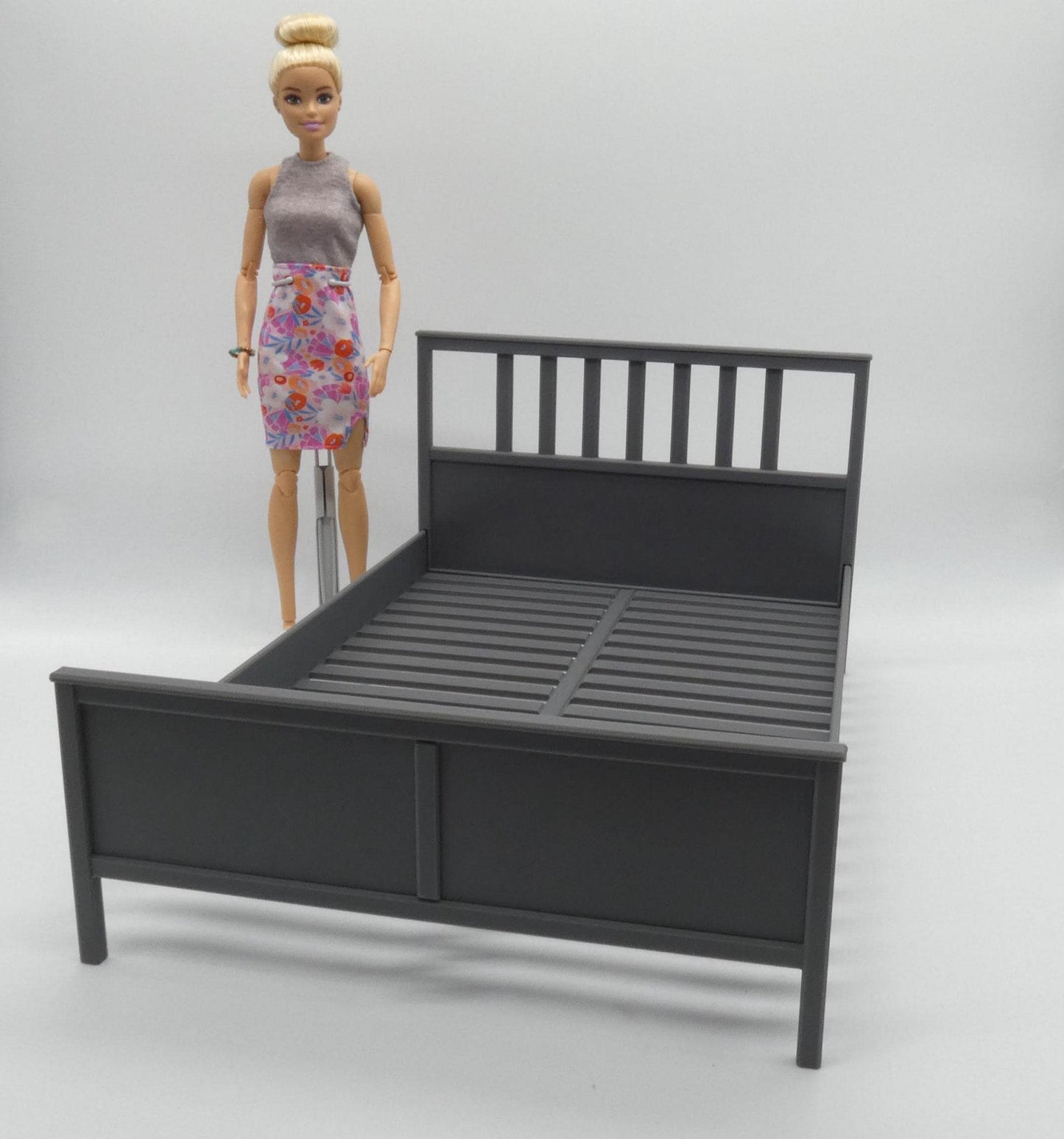 1/6 Scale Doll Furniture Bed Frame Double/Queen Size Ikea Hemnes Style 3 Piece Choose Your Color Barbie Integrity Toys FR Bratz 1:6 Diorama