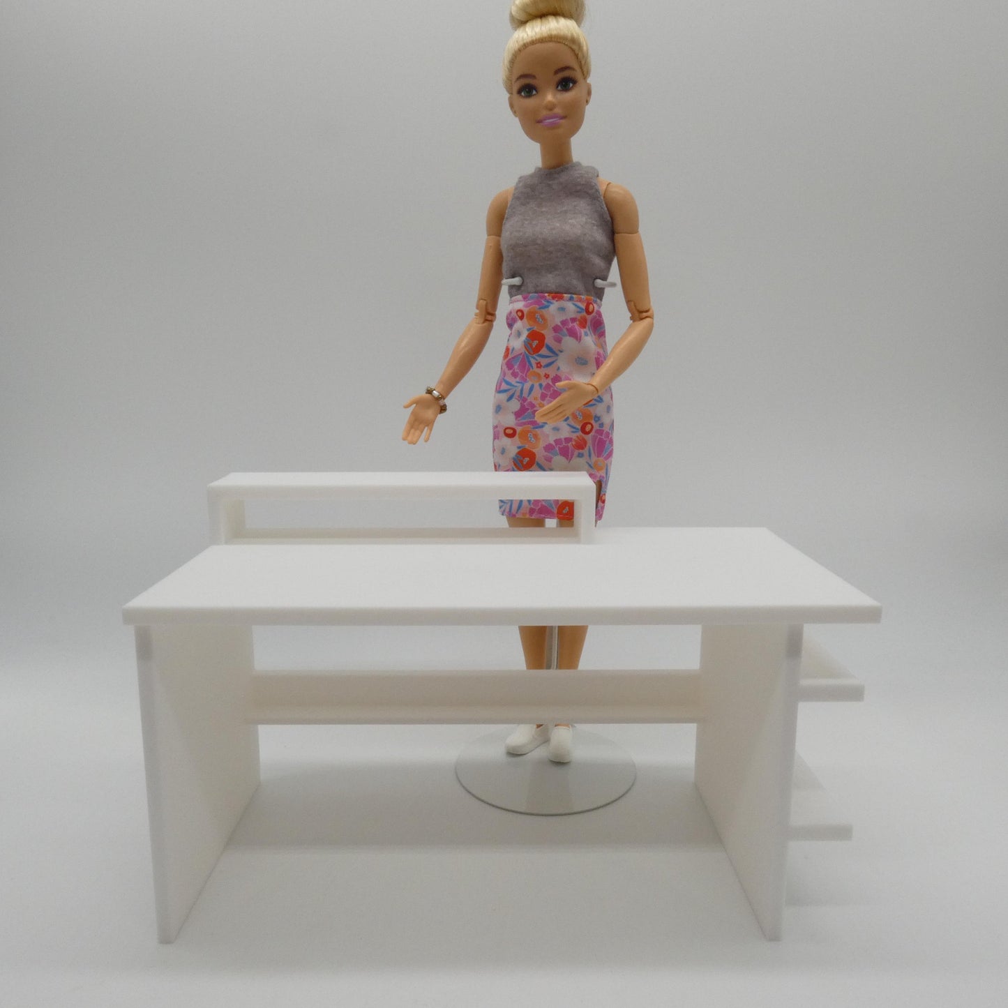 1/6 Scale Doll Furniture Home Office Desk Gamers Workstation With Monitor Riser Choose your Color Barbie Integrity Toys FR Bratz 1:6 Diorama