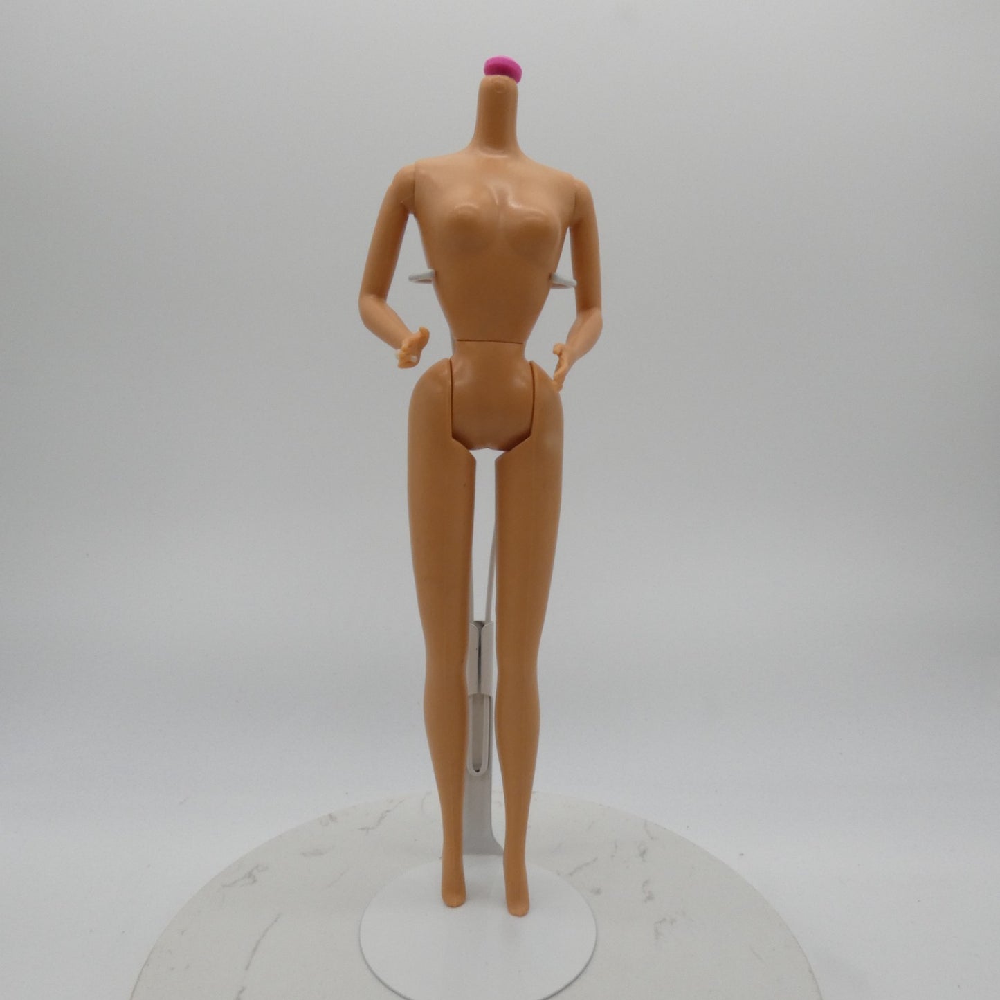 Barbie Dream Bride Doll Body Superstar Era TNT With Ring on Right Hand 1992 1623