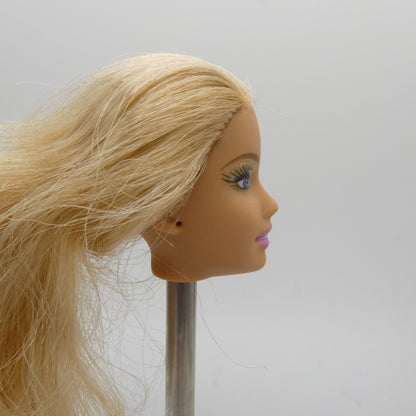 Barbie Beach Glam Doll Head Fashion Fever Glitter Eye Shadow 2007 Mattel K8383