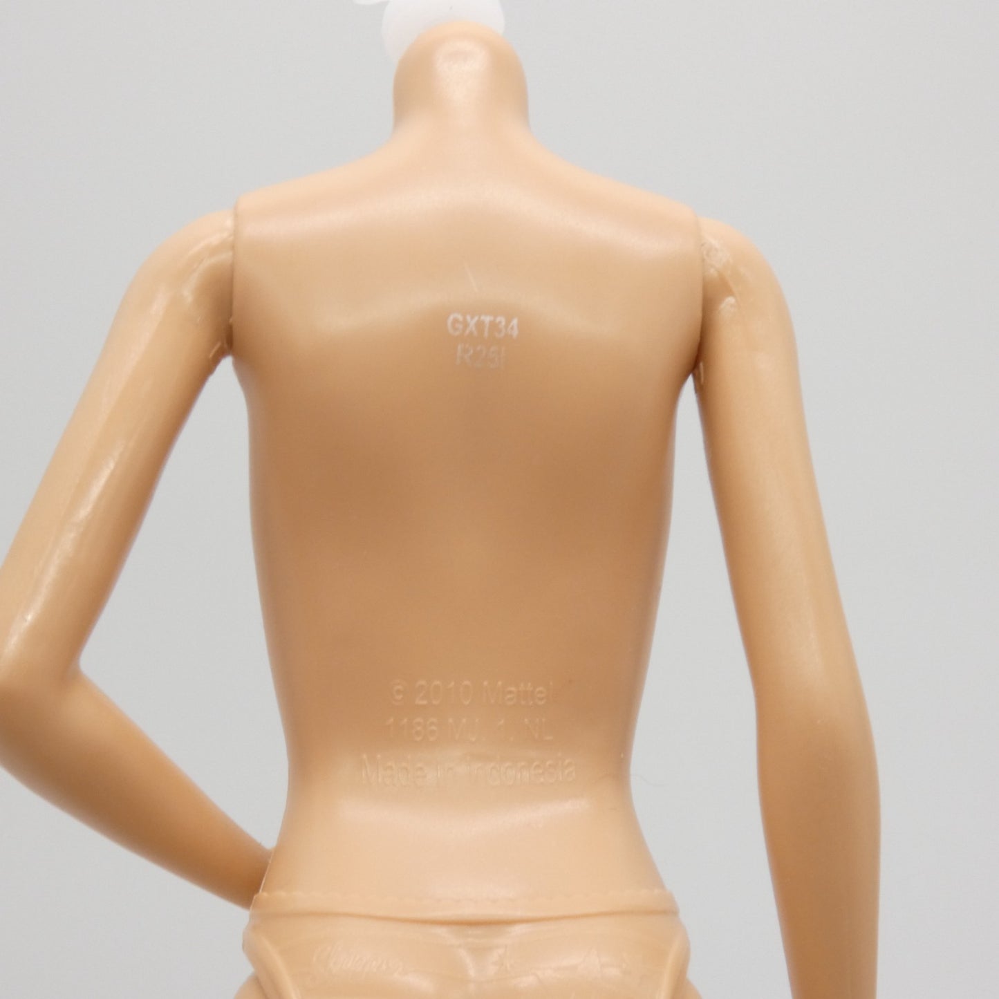 Barbie Skipper Babysitters Inc Doll Body 10 Inch Flat Feet 2022 Mattel GXT34