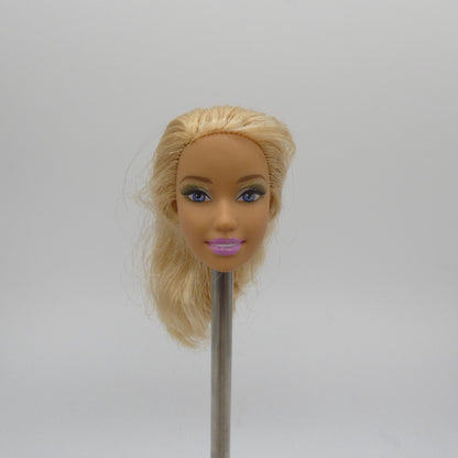 Barbie Beach Glam Doll Head Fashion Fever Glitter Eye Shadow 2007 Mattel K8383