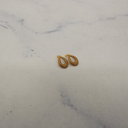 Disney Aladdin Jasmine Doll Earrings Gold Tone Plastic Hoop Dangle Fits Barbie