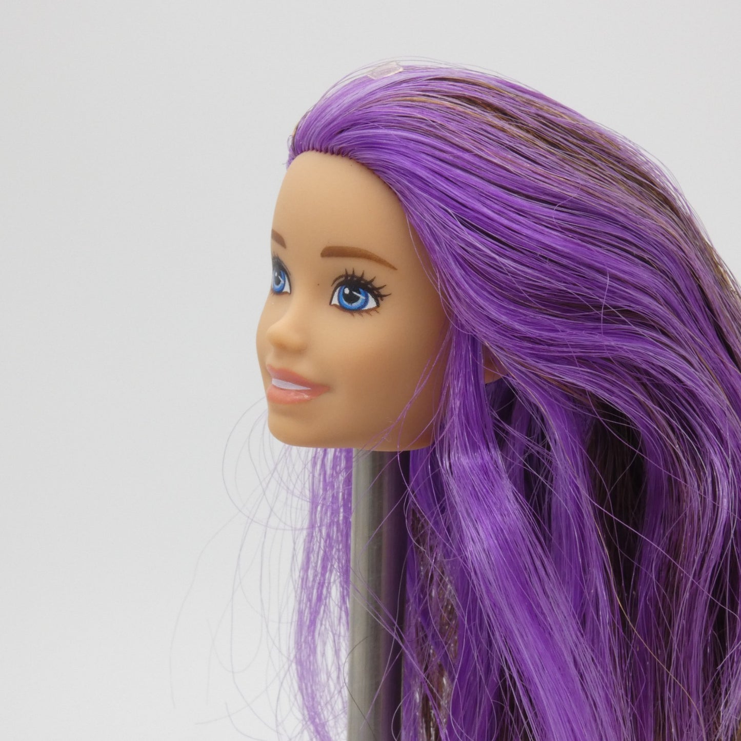 Barbie Skipper Doll Head Brown Purple Hair 2022 Mattel Babysitters Inc GXT34