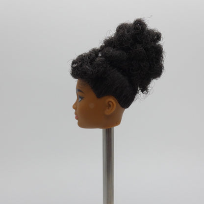 Barbie Fashionistas 185 Doll Head Mbili Face AA Dark Skin Freckles 2022 HBV17
