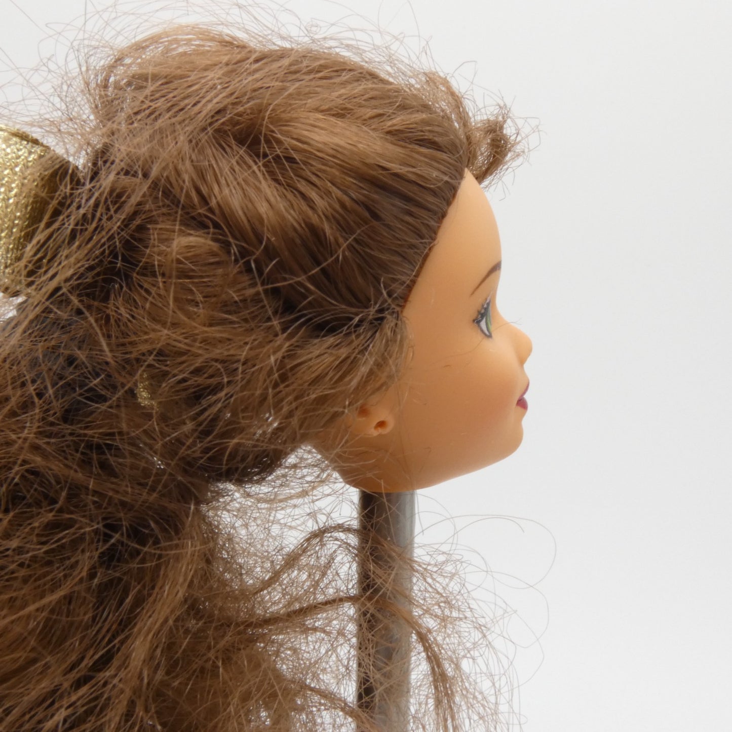 Disney Holiday Princess Belle Doll Head Only Brunette Hair Gold Bow 1997 Barbie