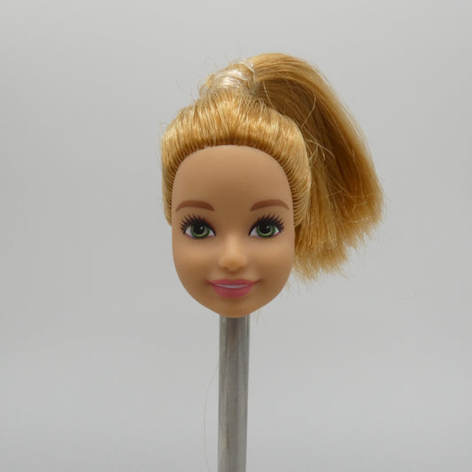 Barbie It Takes Two Stacie Doll Head Green Eyes Strawberry Blonde 2022 HDF70