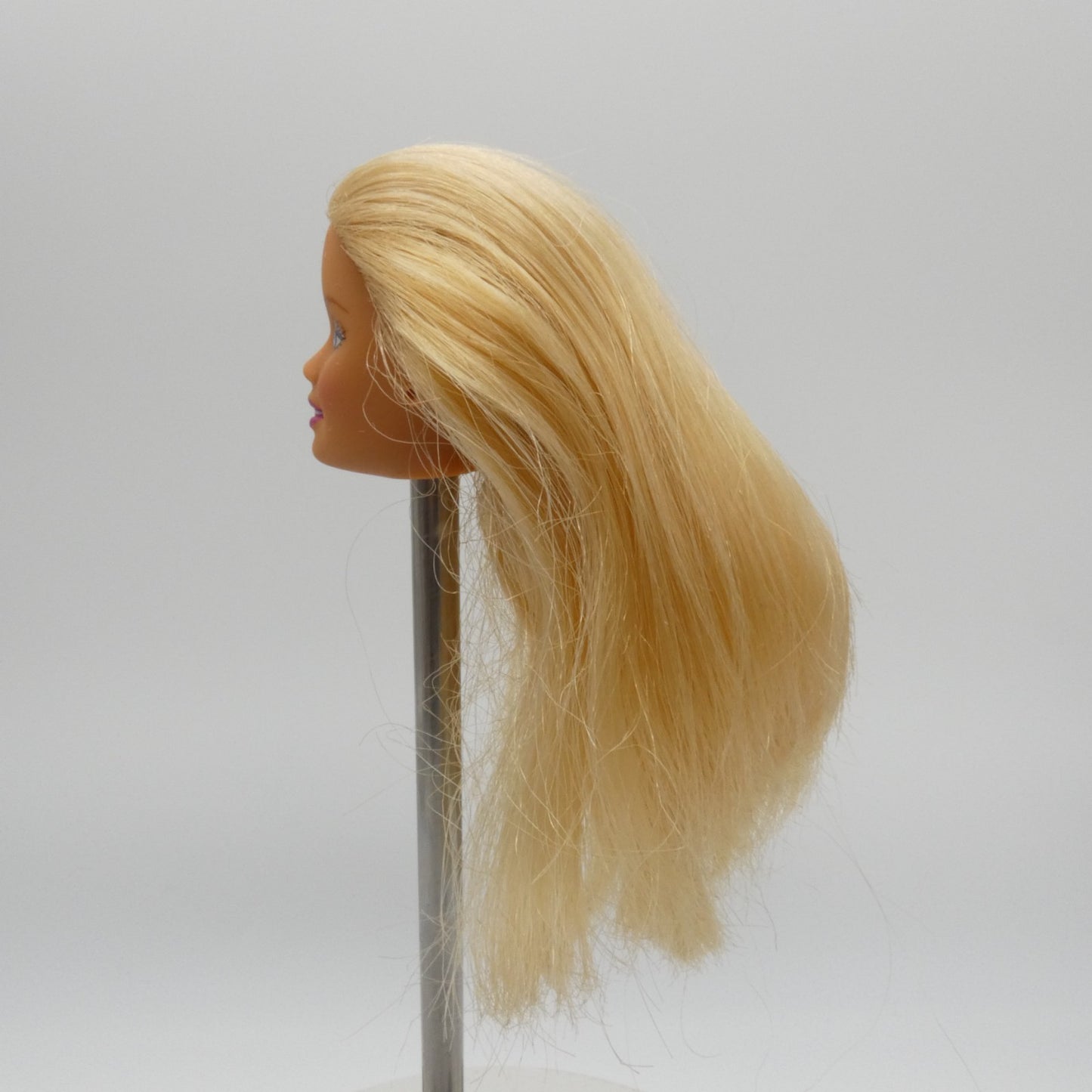 Barbie Doll Head Superstar Face Magenta Lipstick Blonde Hair Mattel 80s 90s