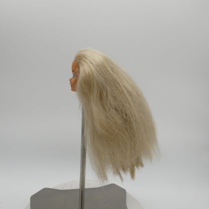 Barbie Doll Head Superstar Face Blonde Wavy Straight Hair Medium Light Skin 90s
