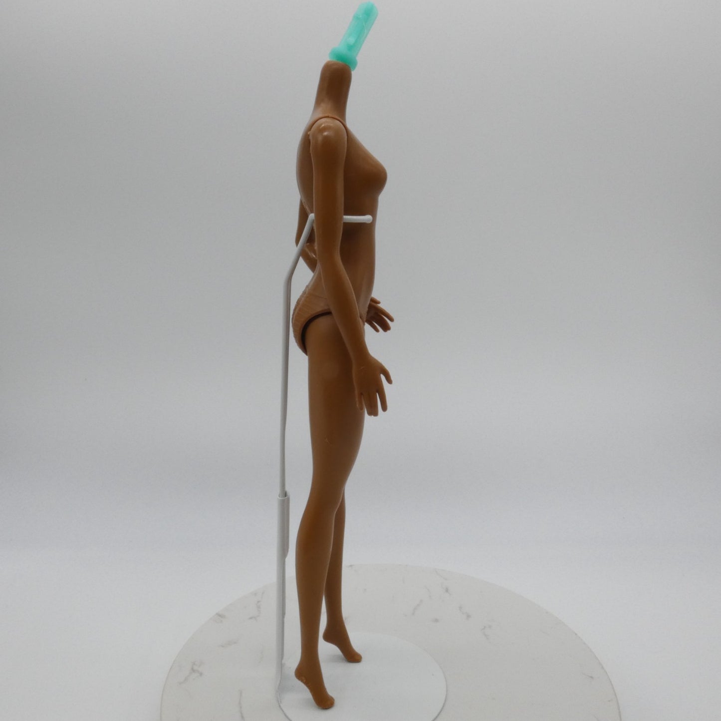 Barbie Fashionistas 185 Doll Body Only Heel Feet AA Dark Skin 2022 Mattel HBV17