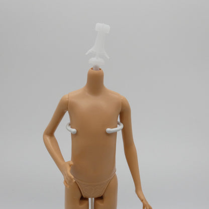 Barbie It Takes Two Stacie Doll Body Bent Right Arm 2022 Mattel HDF70