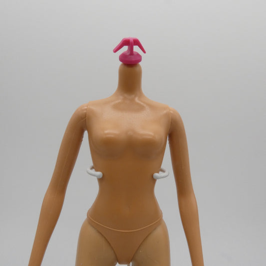 Barbie Beach Glam Doll Fashion Fever Body Flat Beach Feet 2007 Mattel K8383