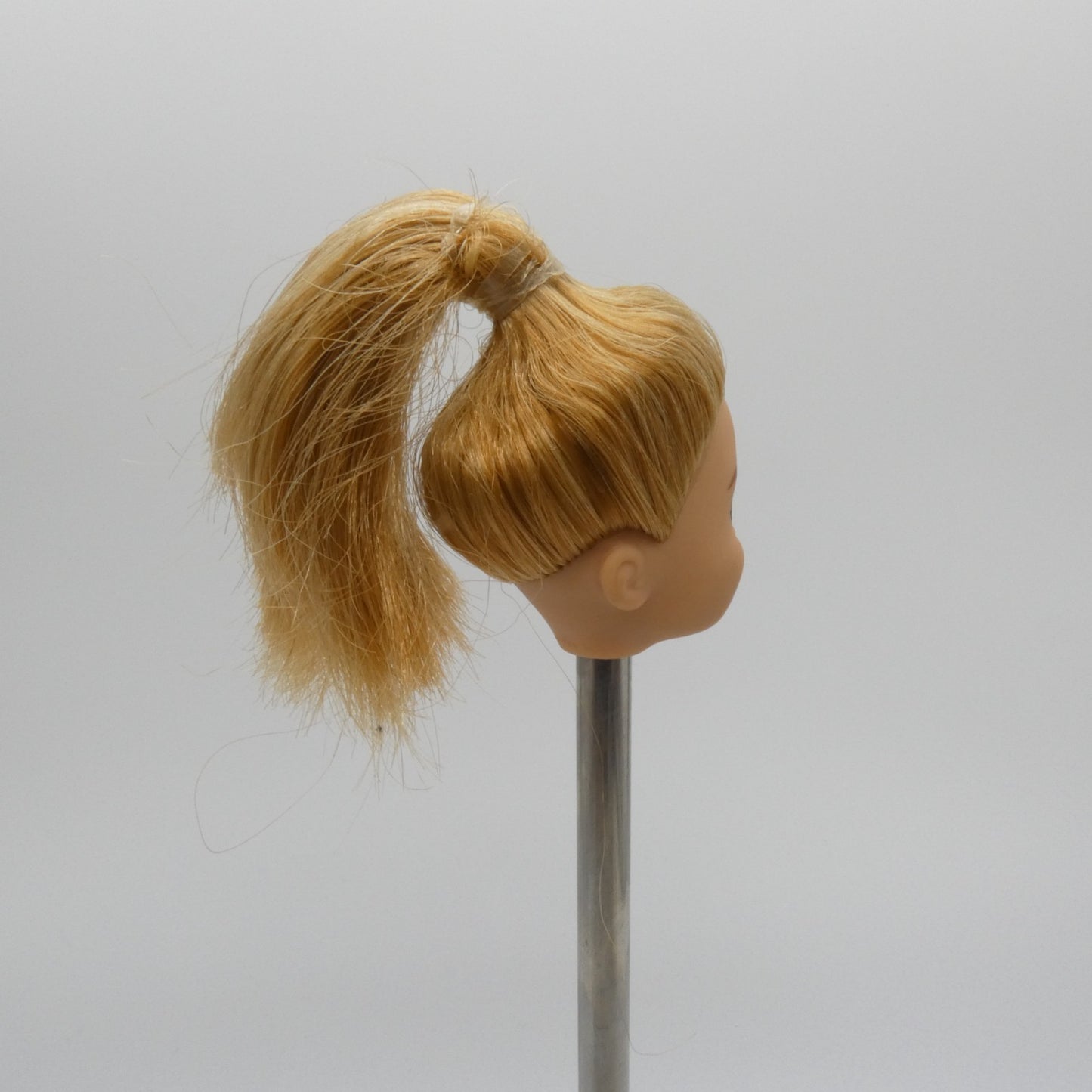 Barbie It Takes Two Stacie Doll Head Green Eyes Strawberry Blonde 2022 HDF70