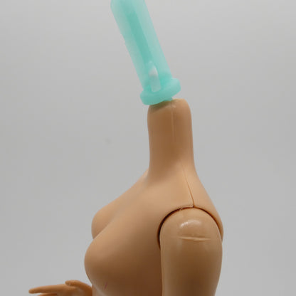 Barbie Doll Fashionistas Body Bent Right Arm Flat Feet Travel Malibu 2022 HJY18