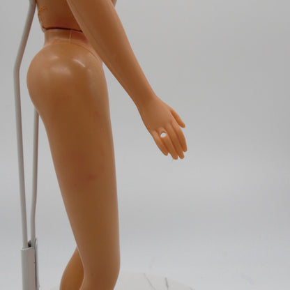 Disney Holiday Princess Belle Doll Superstar Era TNT Body 1997 Mattel Barbie