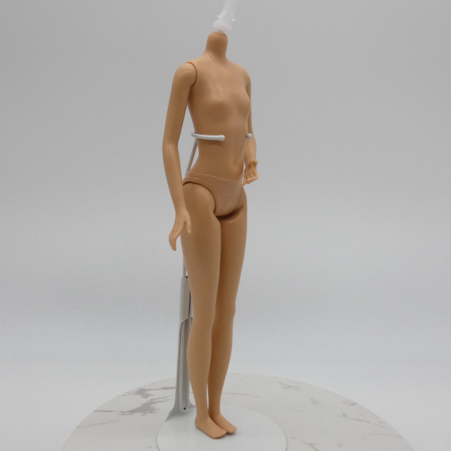 Barbie Skipper Babysitters Inc Doll Body 10 Inch Flat Feet 2022 Mattel GXT34