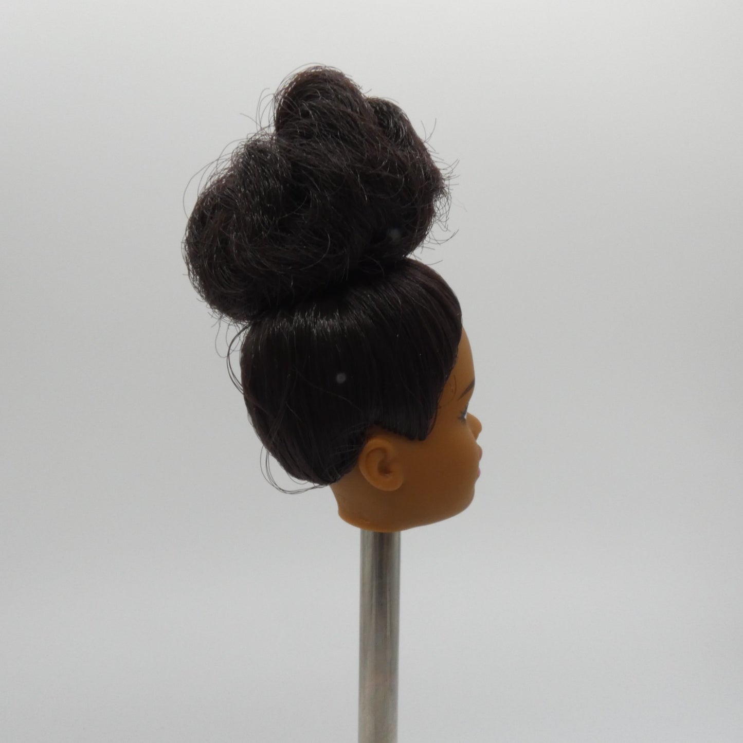 Barbie Doll Head Asha Face AA Medium Dark Skin Curly Hair 2020 Mattel GJL61