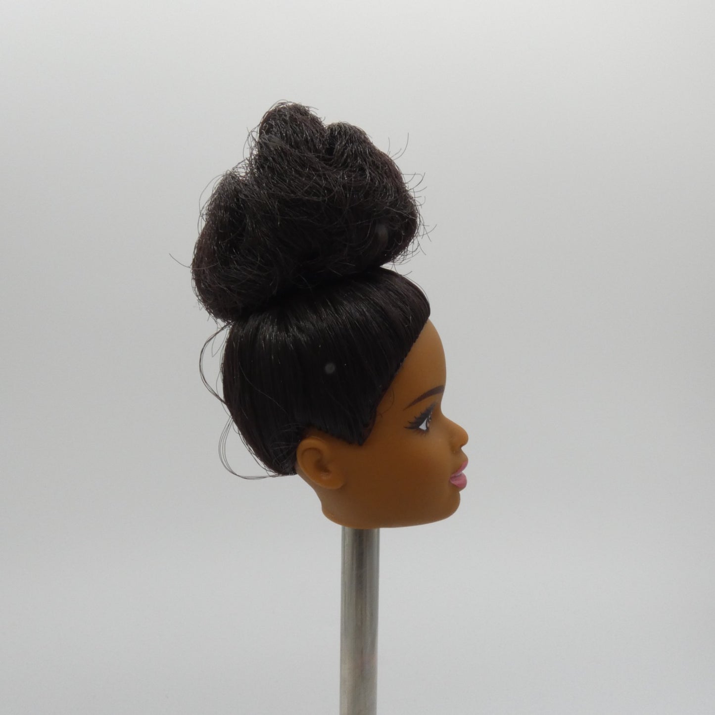 Barbie Doll Head Asha Face AA Medium Dark Skin Curly Hair 2020 Mattel GJL61