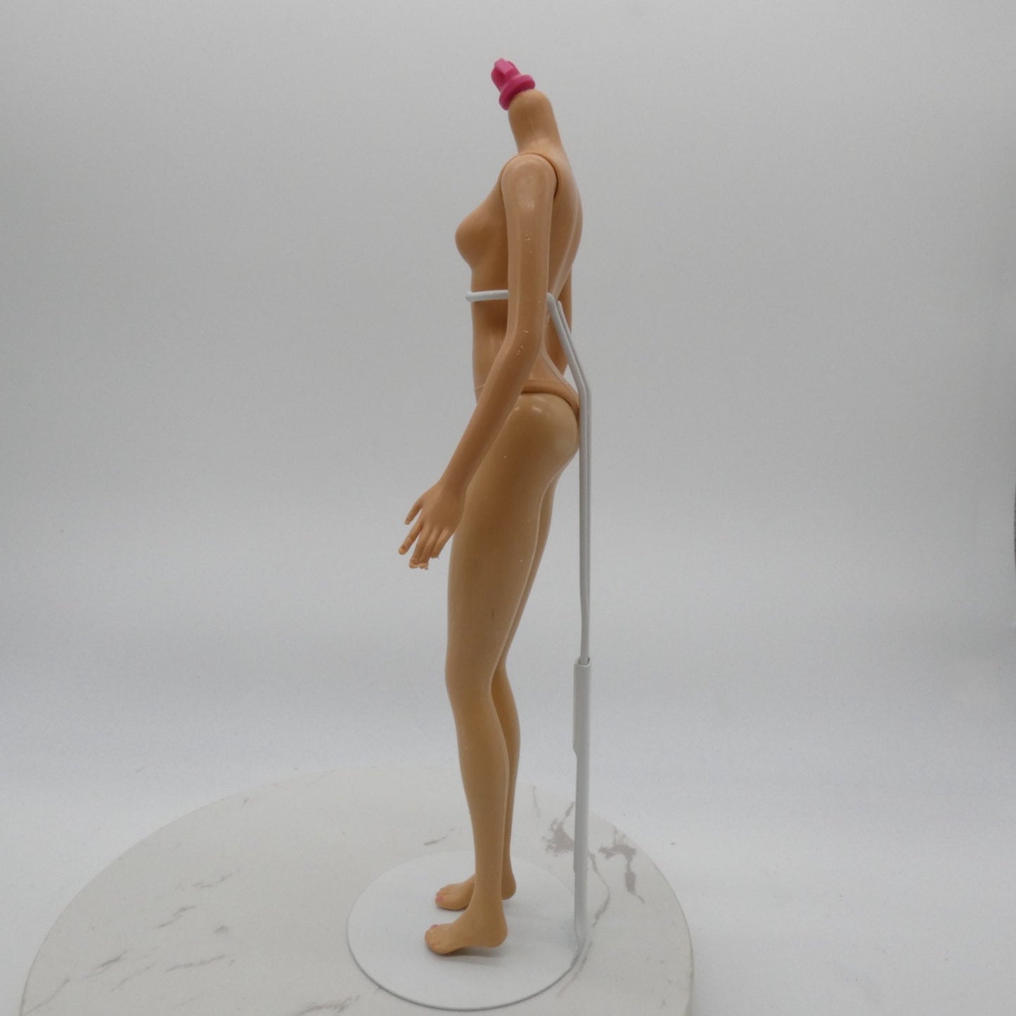 Barbie Beach Glam Doll Fashion Fever Body Flat Beach Feet 2007 Mattel K8383