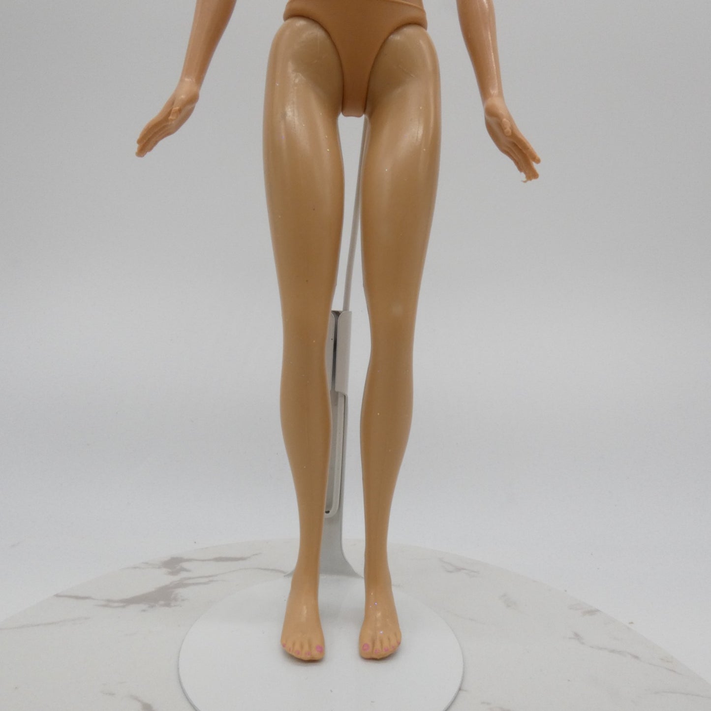 Barbie Beach Glam Doll Fashion Fever Body Flat Beach Feet 2007 Mattel K8383