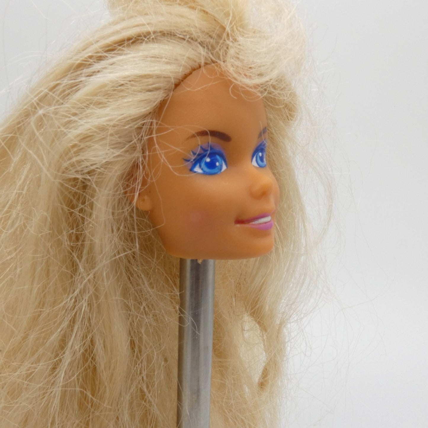 Barbie Doll Head Superstar Face Bangs Long Blonde Crimped Hair 90s Mattel