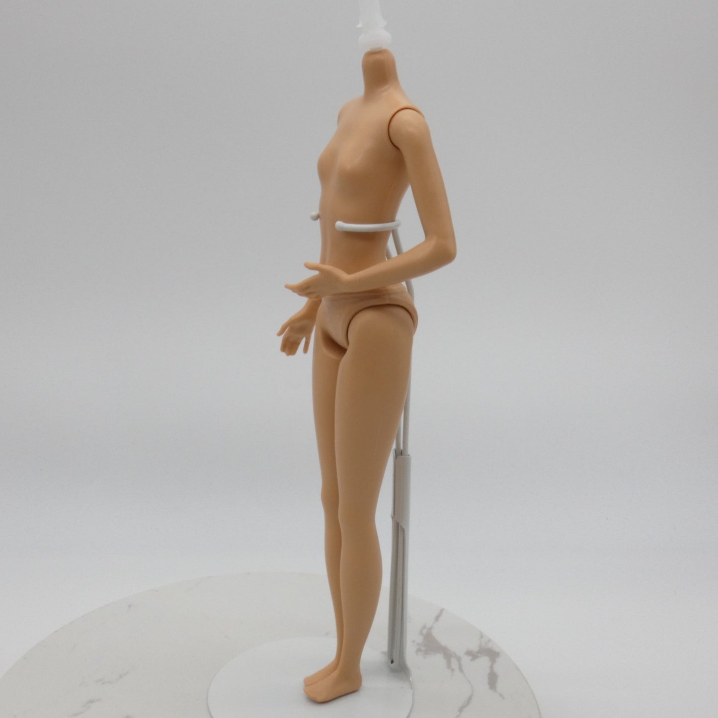 Barbie Skipper Babysitters Inc Doll Body 10 Inch Flat Feet 2022 Mattel GXT34