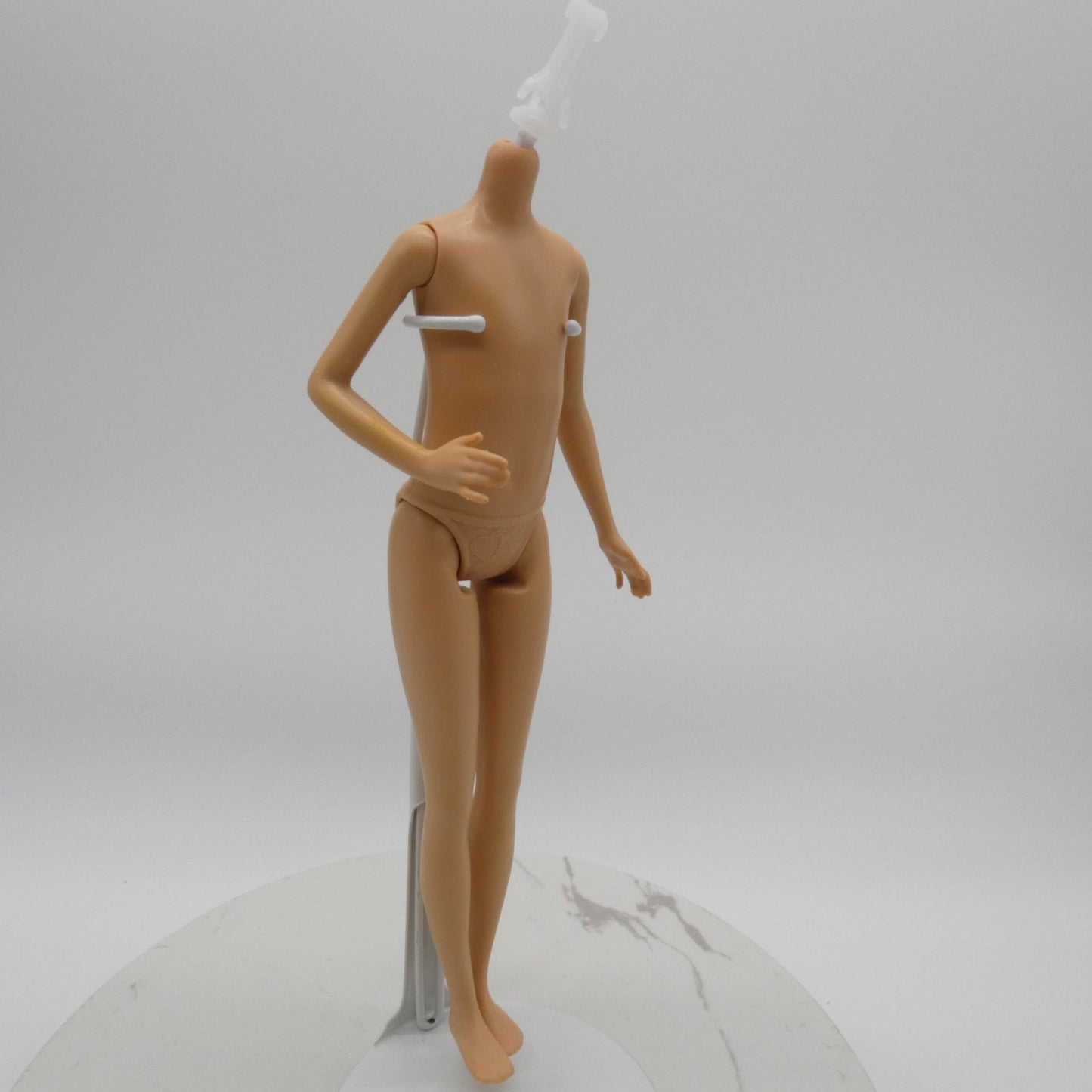 Barbie Team Stacie Camping Doll Body Only Bent Right Arm 2020 Mattel GJB58