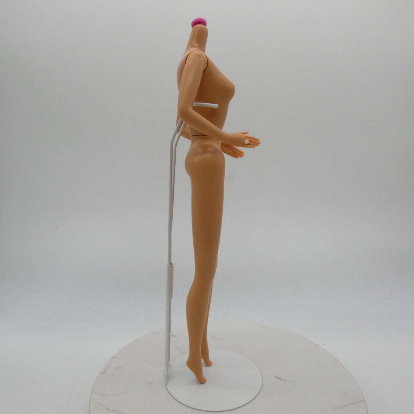 Barbie Dream Bride Doll Body Superstar Era TNT With Ring on Right Hand 1992 1623