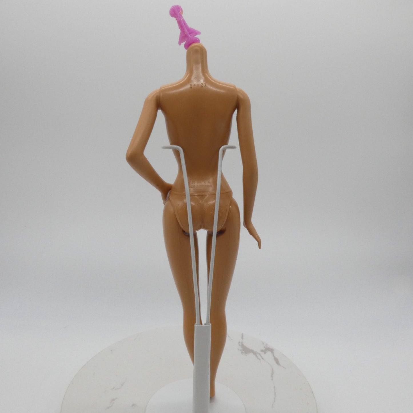 Barbie Doll Original Fashionistas Body With White Ring on Left Hand Mattel 2010s