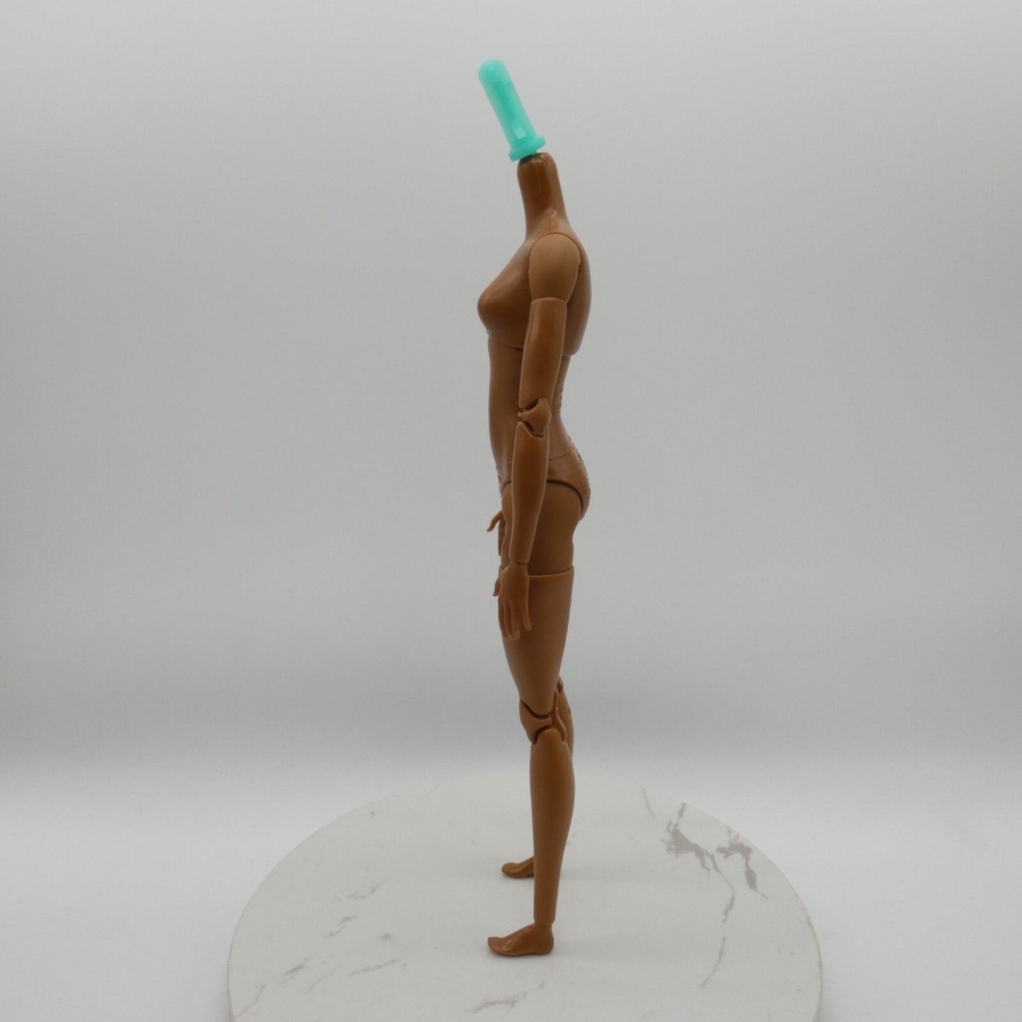 Barbie Made To Move Basketball Player Doll Body Medium Dark Skin Afra HKT74 M22