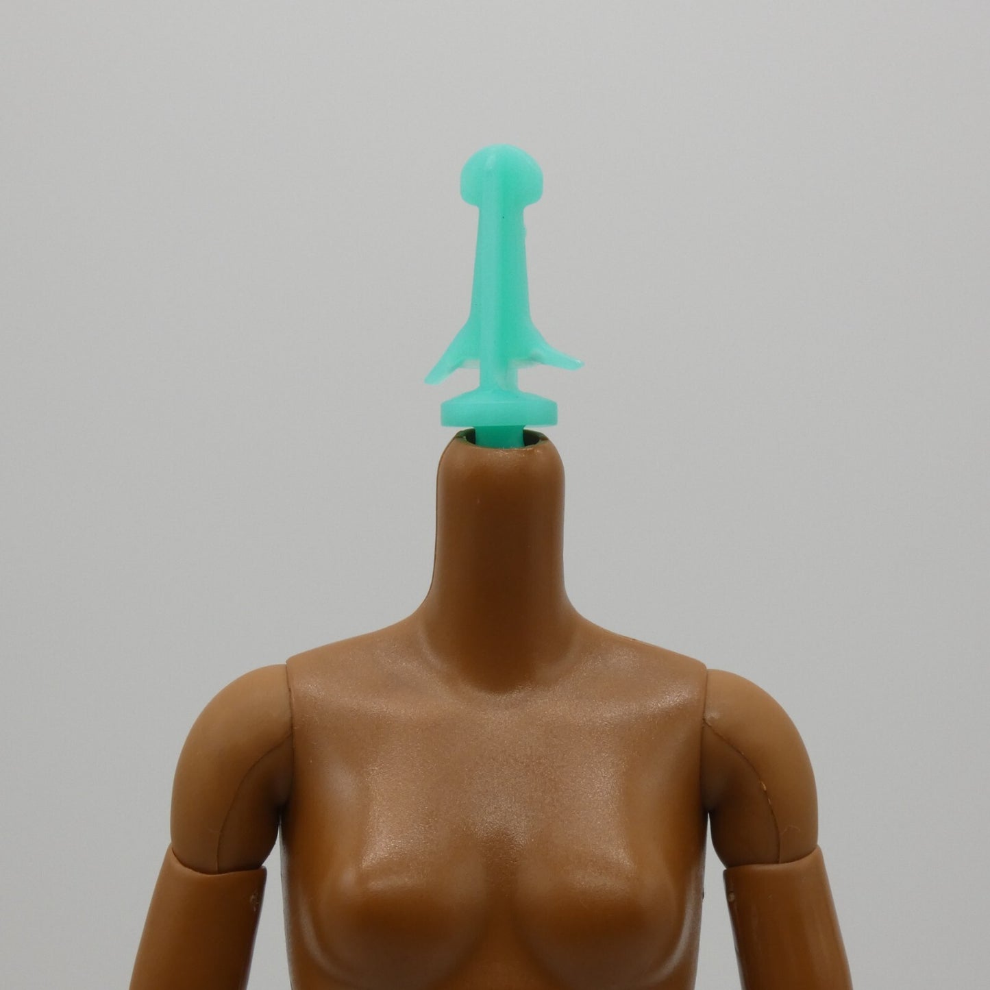 Barbie Made To Move Basketball Player Doll Body Medium Dark Skin Afra HKT74 M22