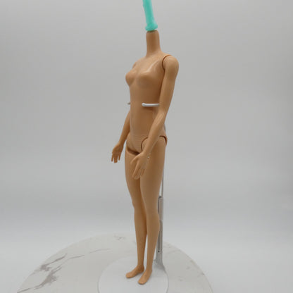 Barbie Lost Birthday Fashionistas Doll Body Straight Arms 2021 Mattel GTM82