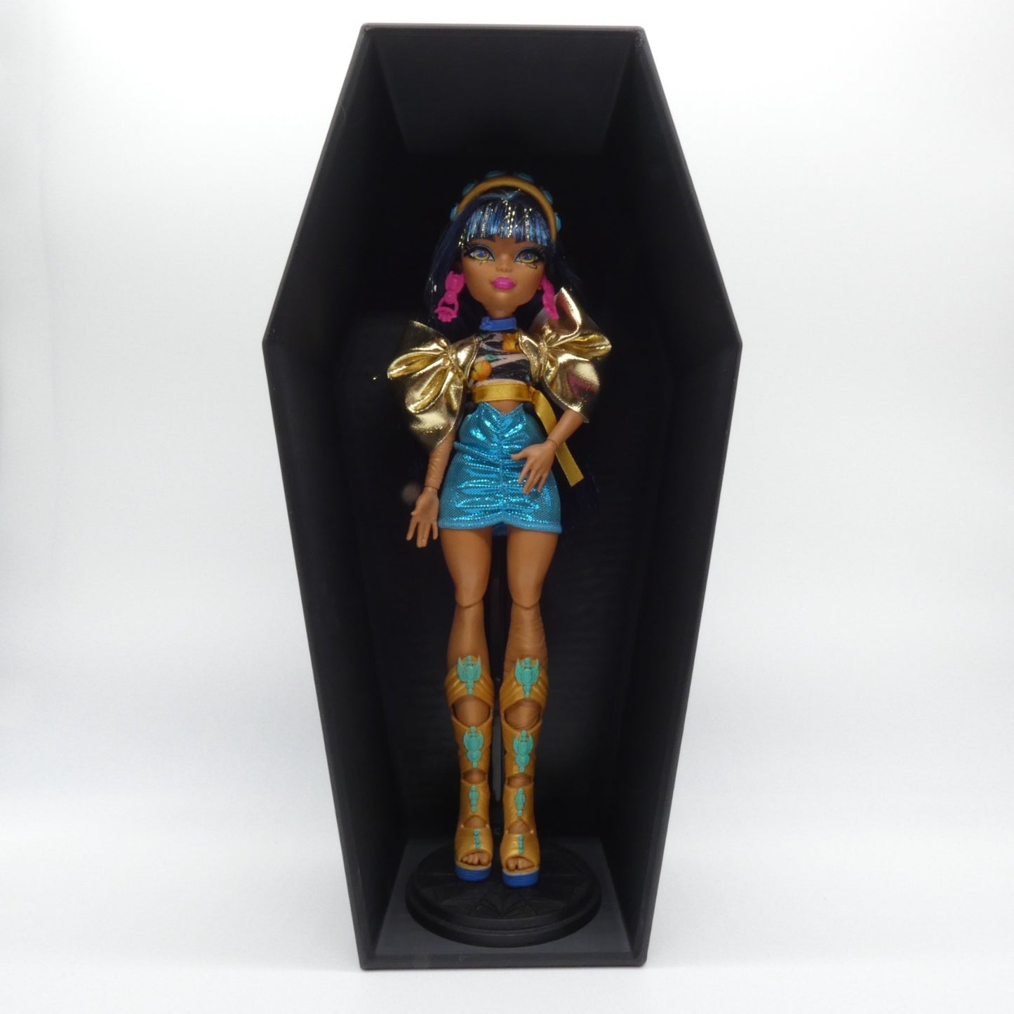 Doll Display Stand Mountable Hanging Case Black Coffin For Monster High Dolls